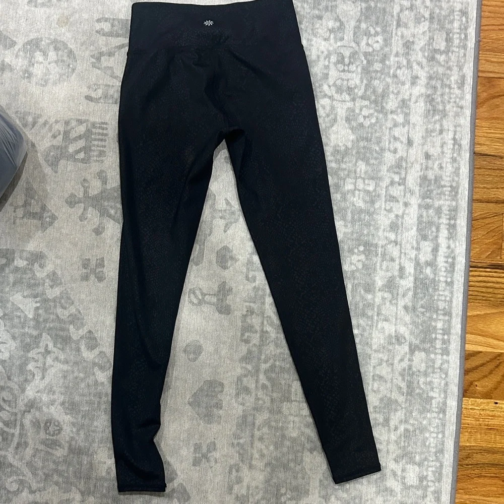 Athleta Women's Black leggings - Picture 3 of 4